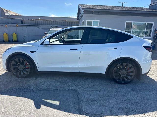 صورة 8 لـ 2023 TESLA MODEL Y PERFORMANCE