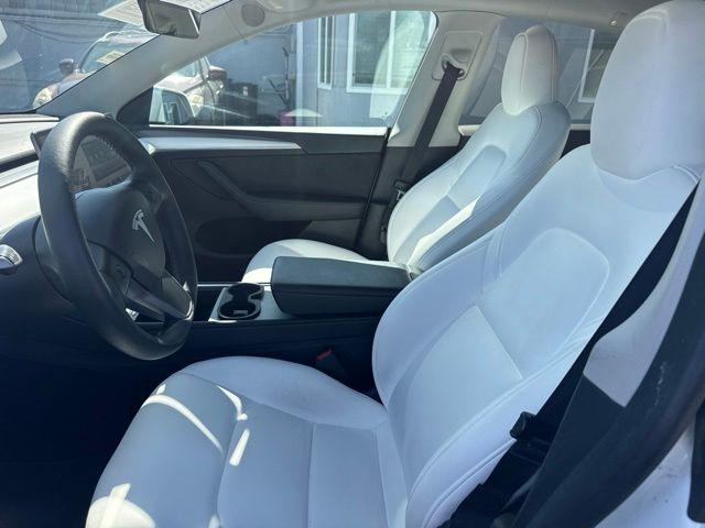 صورة 9 لـ 2023 TESLA MODEL Y PERFORMANCE
