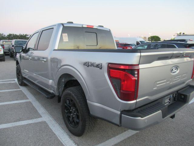 FORD F-150 XLT - 4