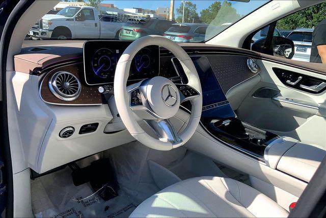 2023 Mercedes-BENZ EQE — миниатюра 14