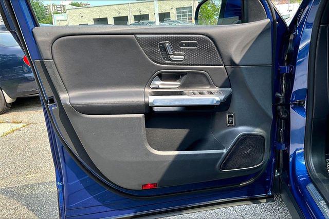 2026 Mercedes-BENZ GLB 缩略图 18