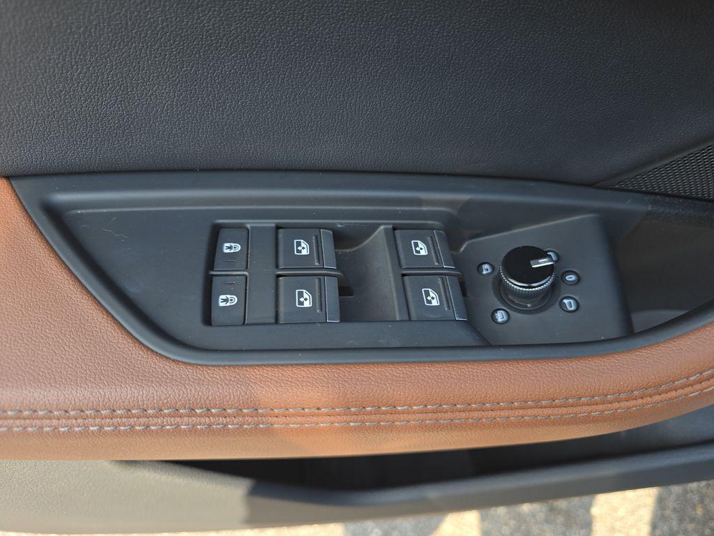 صورة مصغرة 28 لـ 2024 AUDI Q8 E-TRON PREMIUM