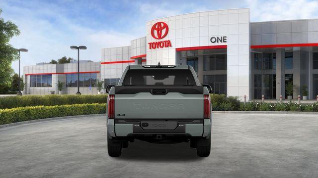 TOYOTA TUNDRA - 10