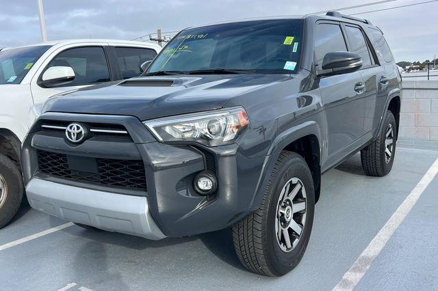 TOYOTA 4RUNNER - 1