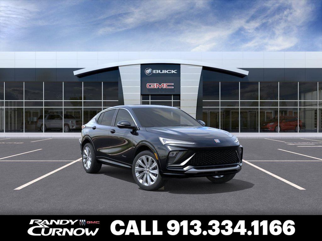 New 2026 Buick Envista Avenir FWD