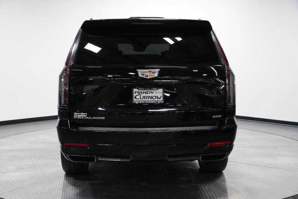 صورة 9 لـ 2025 Cadillac ESCALADE SPORT PLATINUM