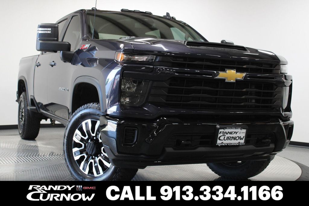 2024 Chevrolet Silverado 2500HD Custom