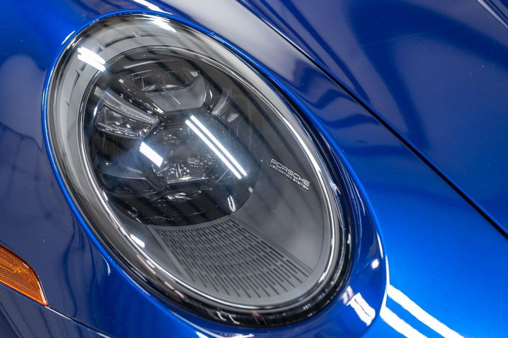 2024 Porsche 911 CARRERA 4S thumbnail 39
