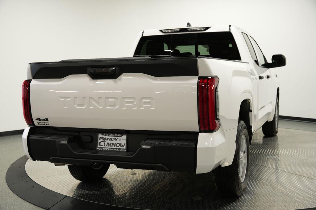 2025 Toyota TUNDRA SR 照片 8