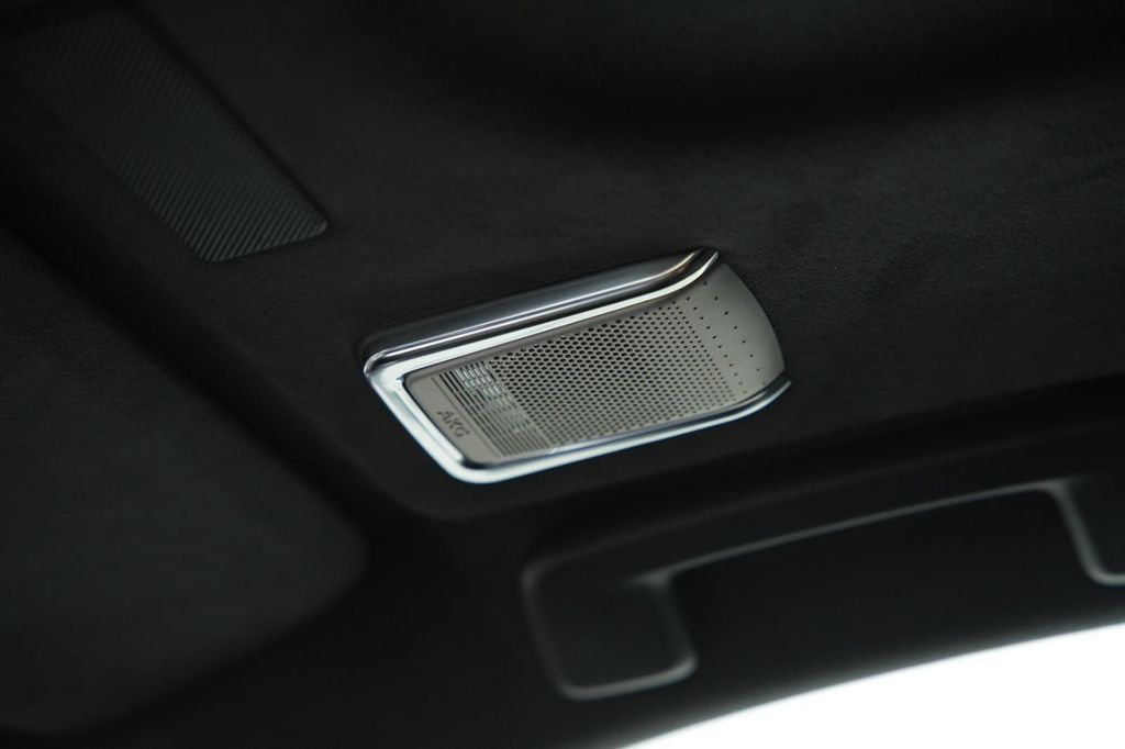 صورة 55 لـ 2026 Cadillac VISTIQ PLATINUM