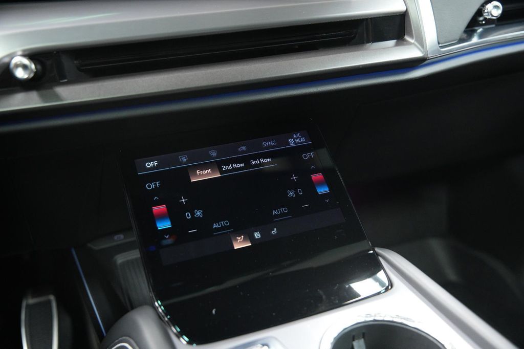 صورة 53 لـ 2026 Cadillac VISTIQ PLATINUM