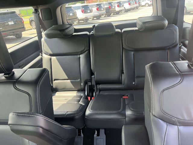صورة 10 لـ 2026 FORD EXPEDITION MAX PLATINUM