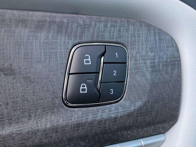 2026 FORD EXPLORER PLATINUM photo 10