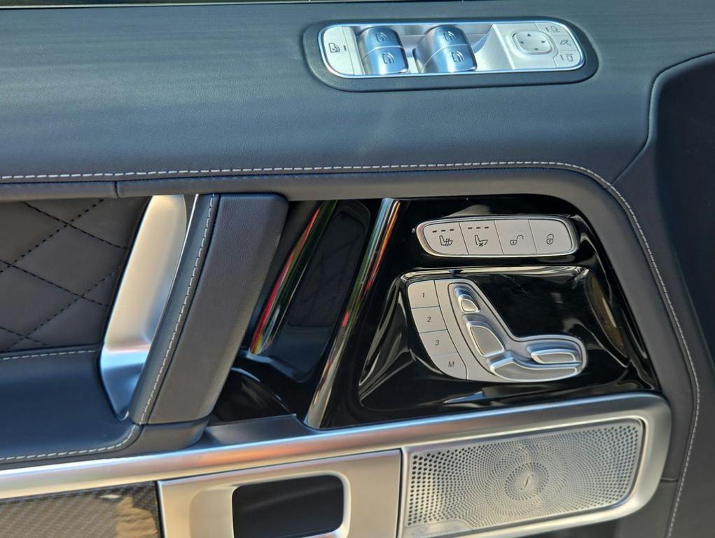 صورة 7 لـ 2025 MERCEDES-BENZ AMG G 63 4MATIC