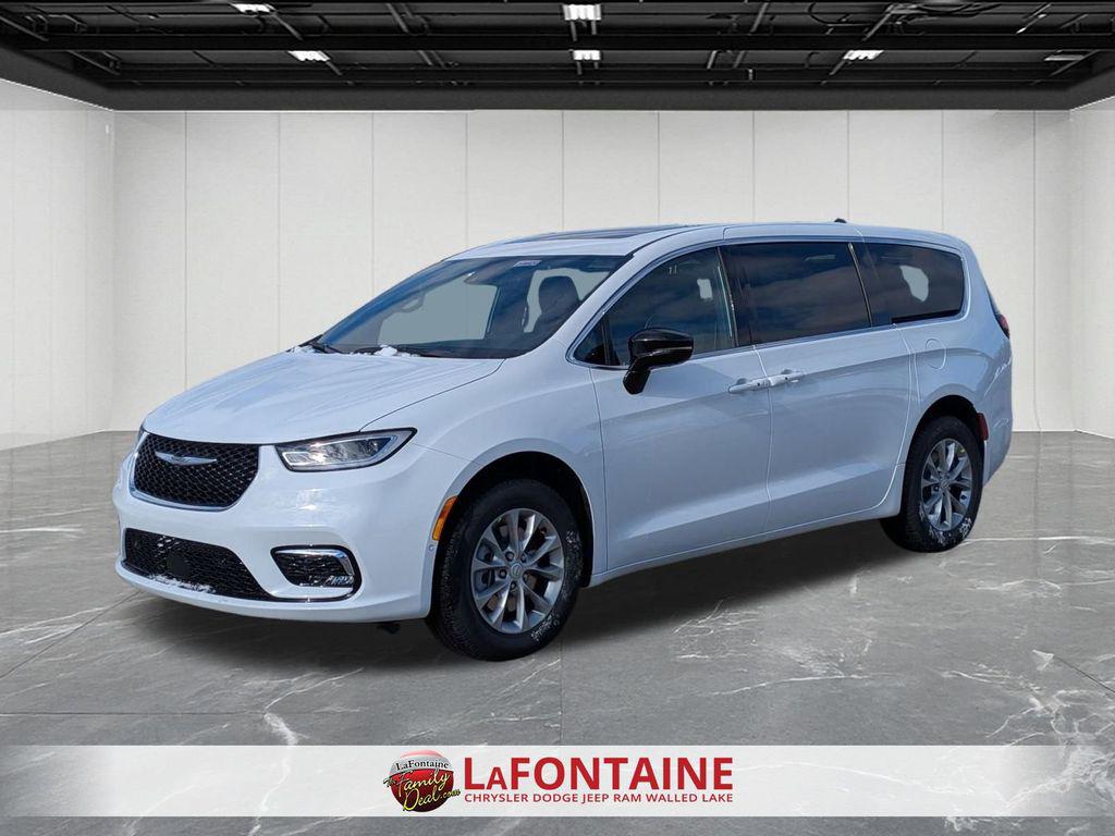 New 2026 Chrysler Pacifica Limited