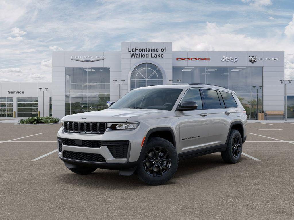 New 2026 Jeep Grand Cherokee Altitude