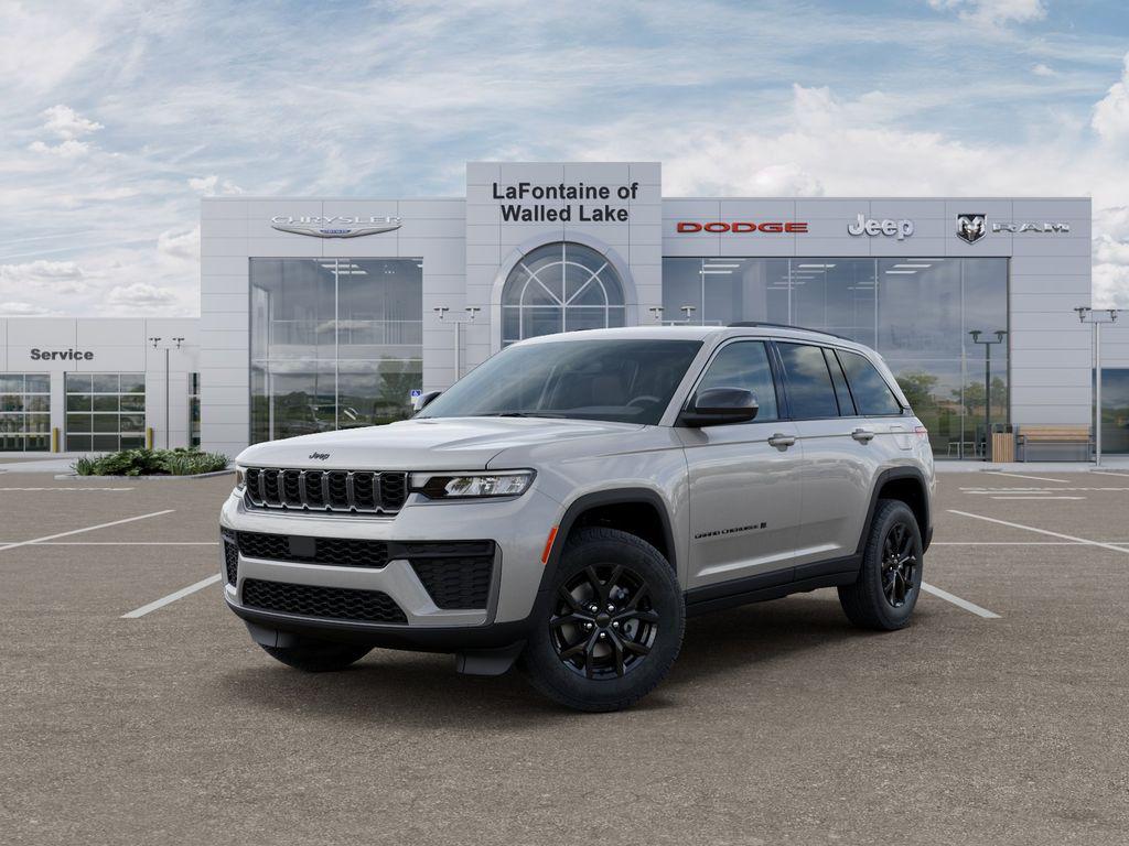 New 2026 Jeep Grand Cherokee Altitude