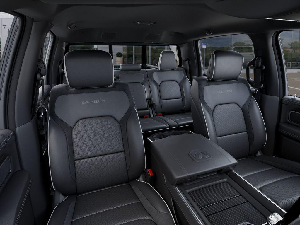 صورة مصغرة 16 لـ 2026 RAM 1500 LARAMIE