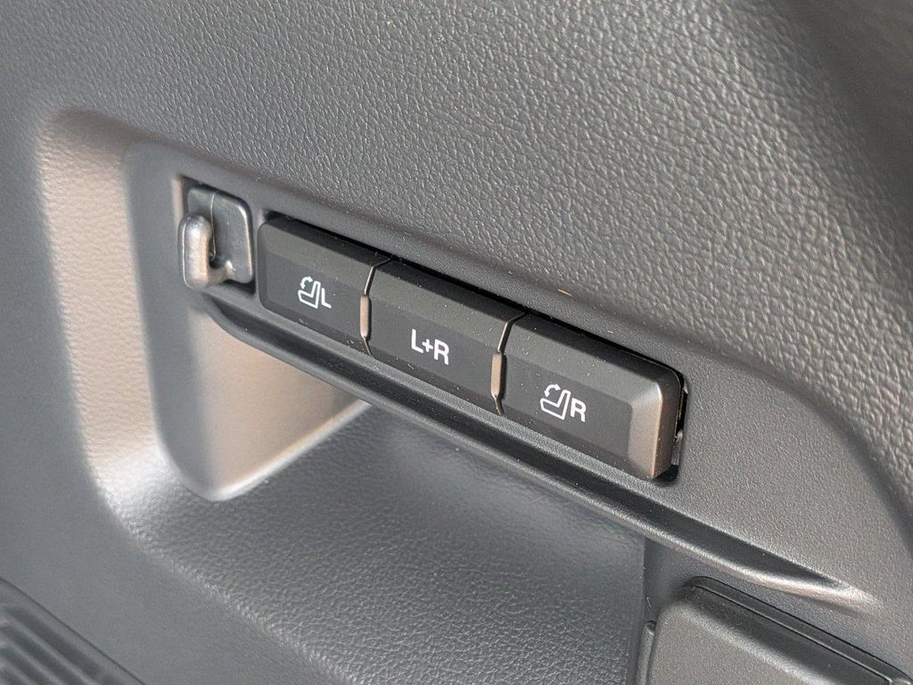 2026 FORD EXPLORER PLATINUM — миниатюра 16