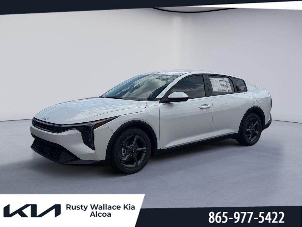 New 2026 Kia K4 LXS