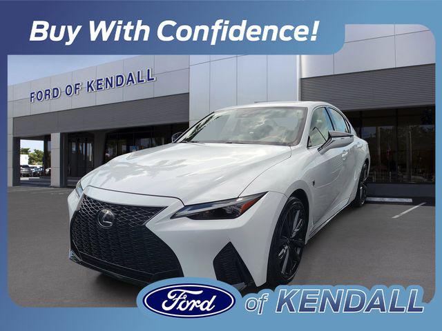 2025 Lexus IS 350