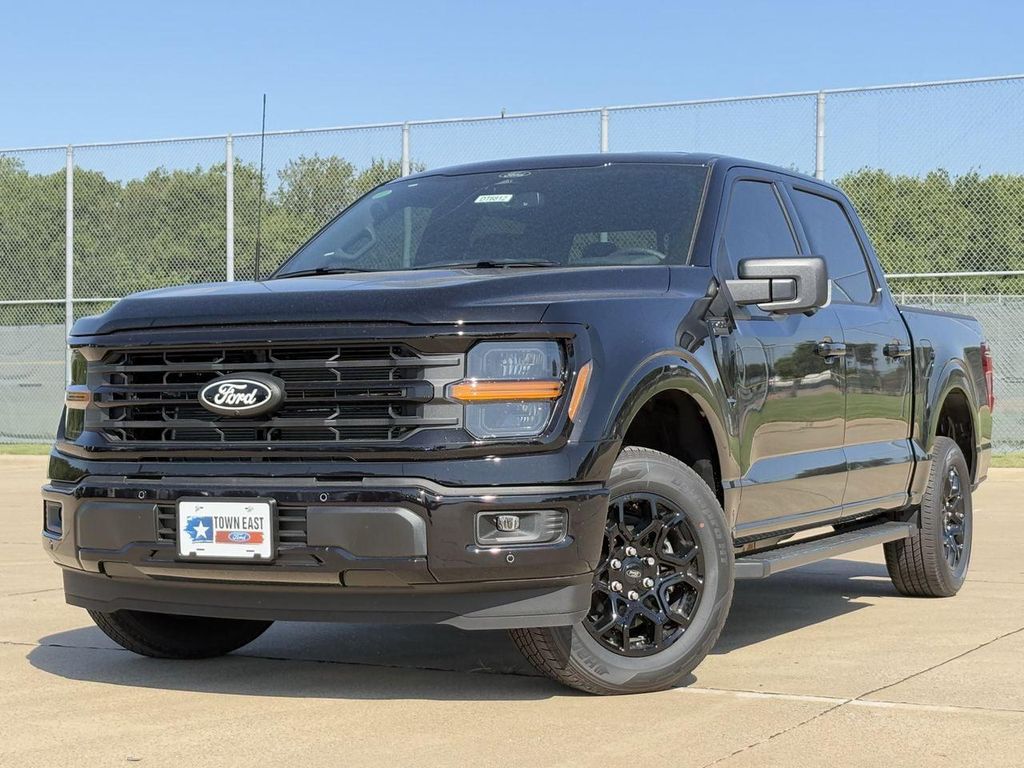 2026 FORD F-150 XLT 照片 2