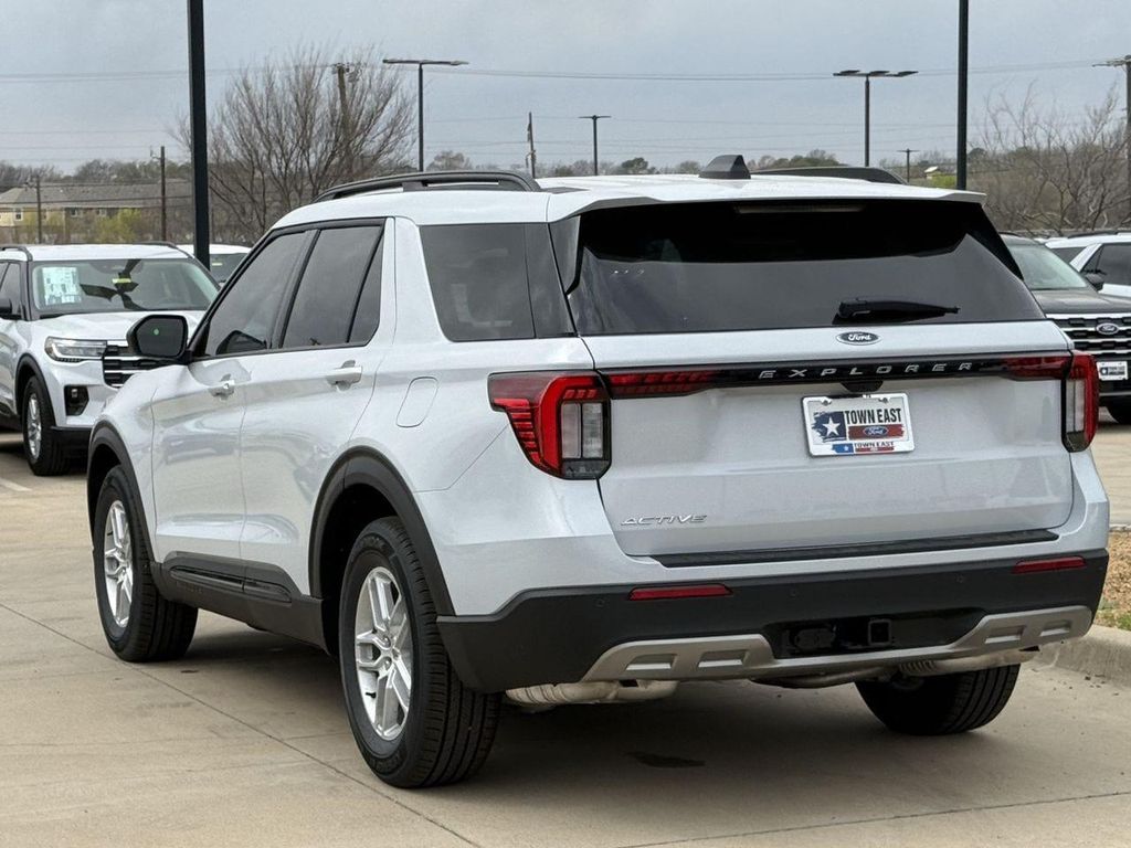2026 FORD EXPLORER ACTIVE 照片 5