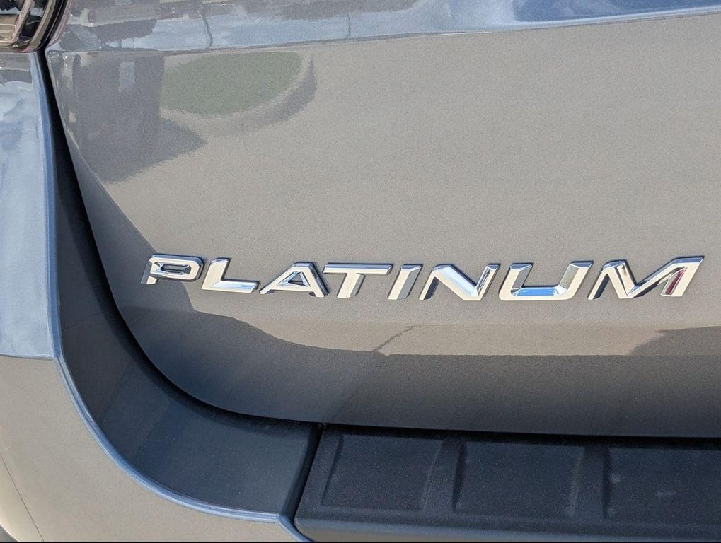 2026 FORD EXPLORER PLATINUM — фото 8