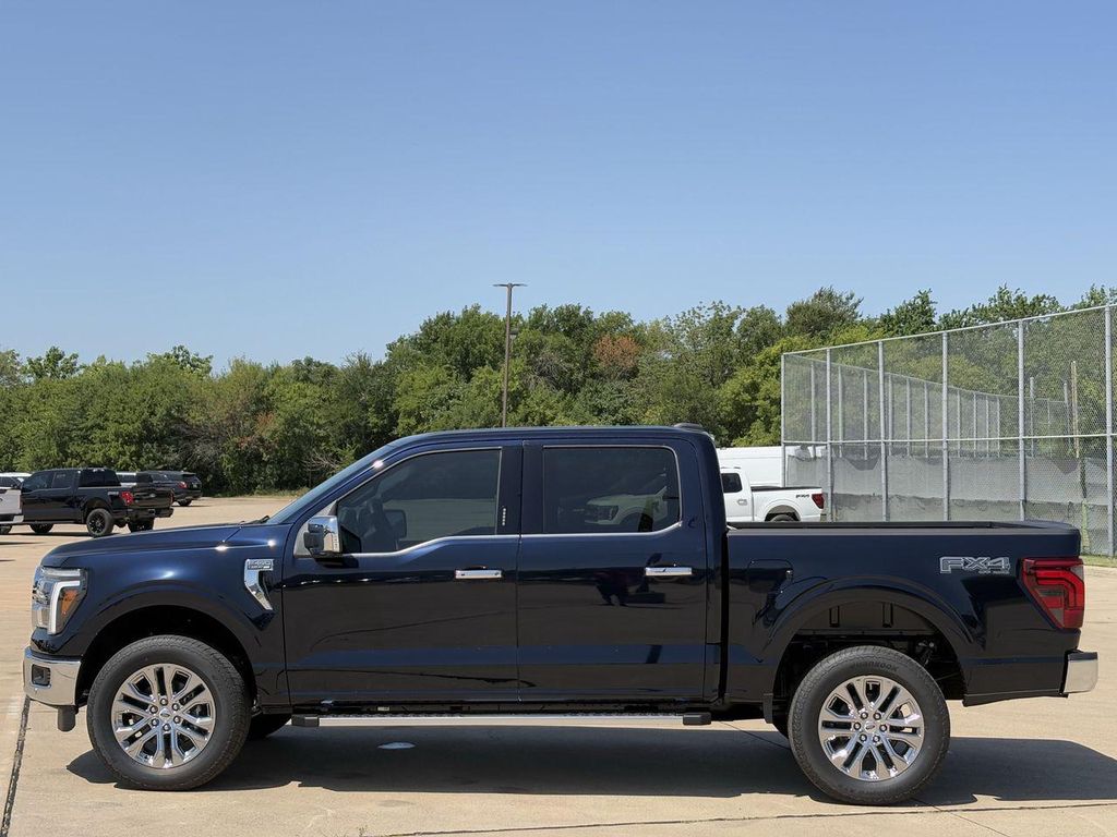 2026 FORD F-150 LARIAT — фото 3