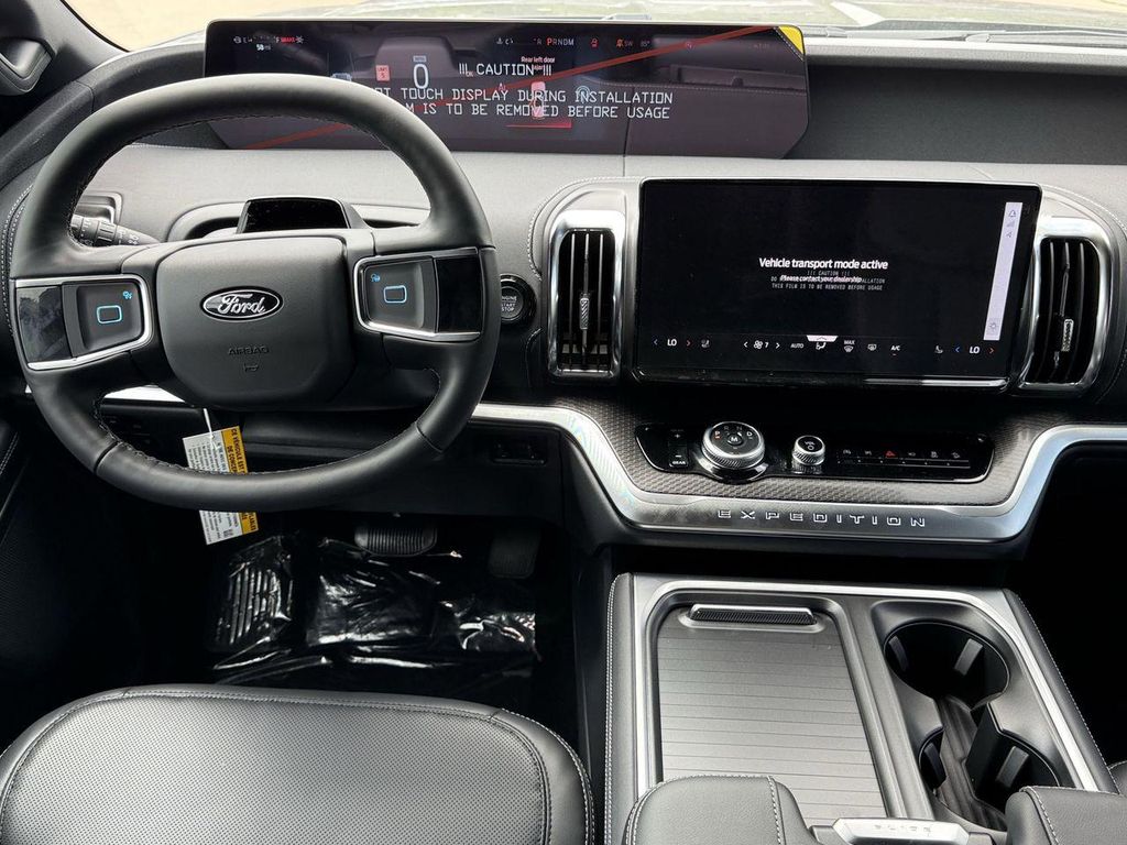صورة 10 لـ 2026 FORD EXPEDITION MAX PLATINUM
