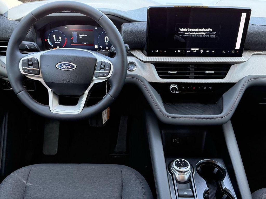صورة 9 لـ 2026 FORD EXPLORER ACTIVE