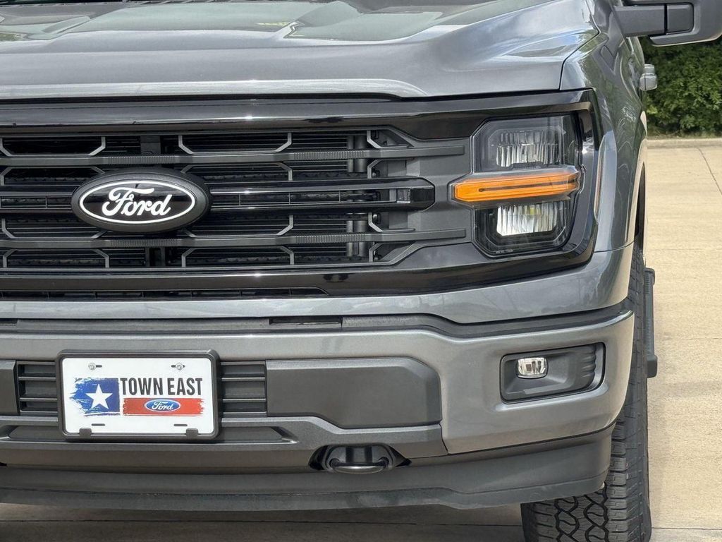 صورة 9 لـ 2026 FORD F-150 XLT