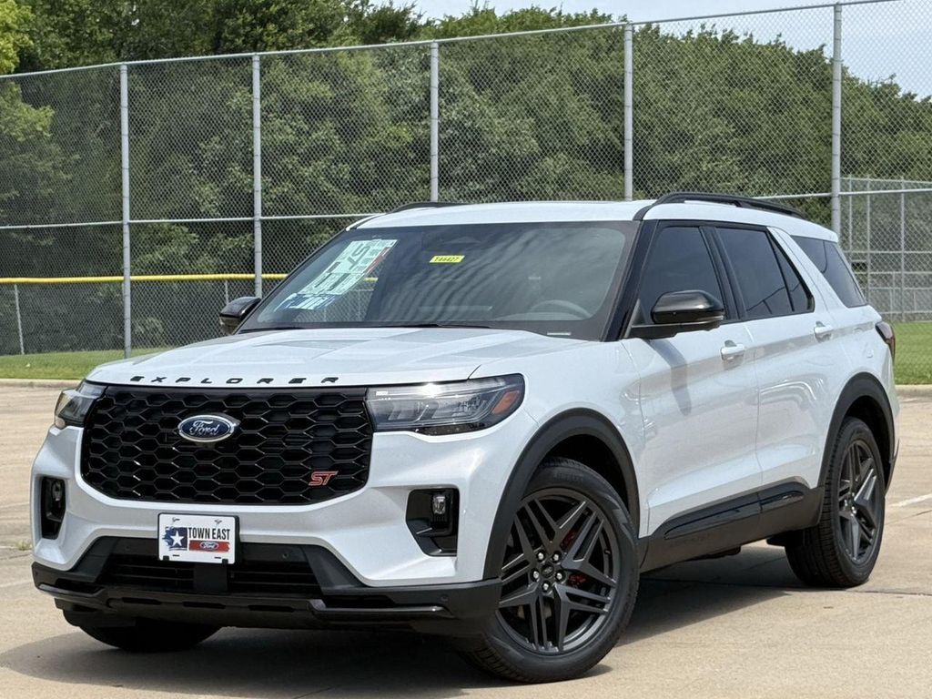 2026 FORD EXPLORER ST 照片 2