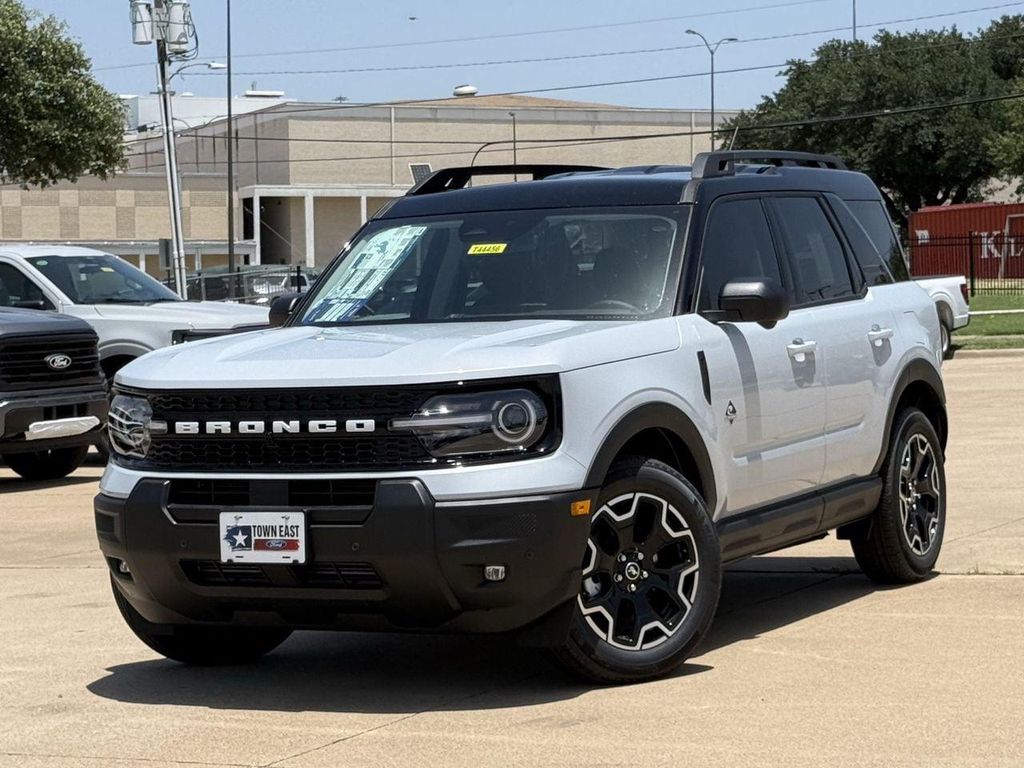New 2026 Ford Bronco Sport Outer Banks