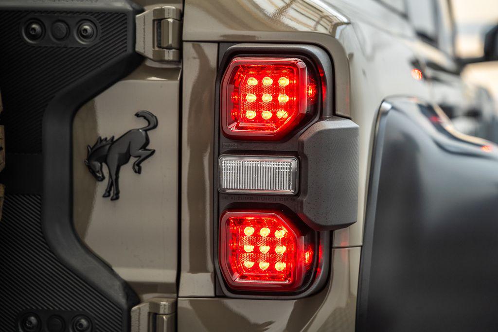 FORD BRONCO RAPTOR - 9