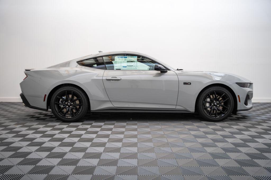 2026 FORD MUSTANG GT 照片 4