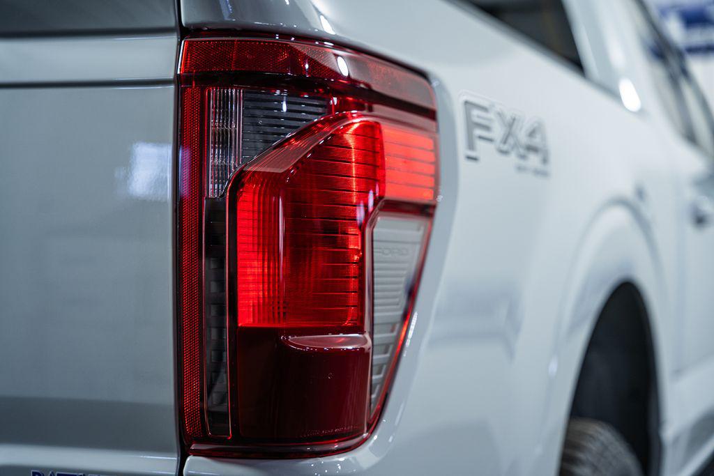 FORD F-150 XLT - 7