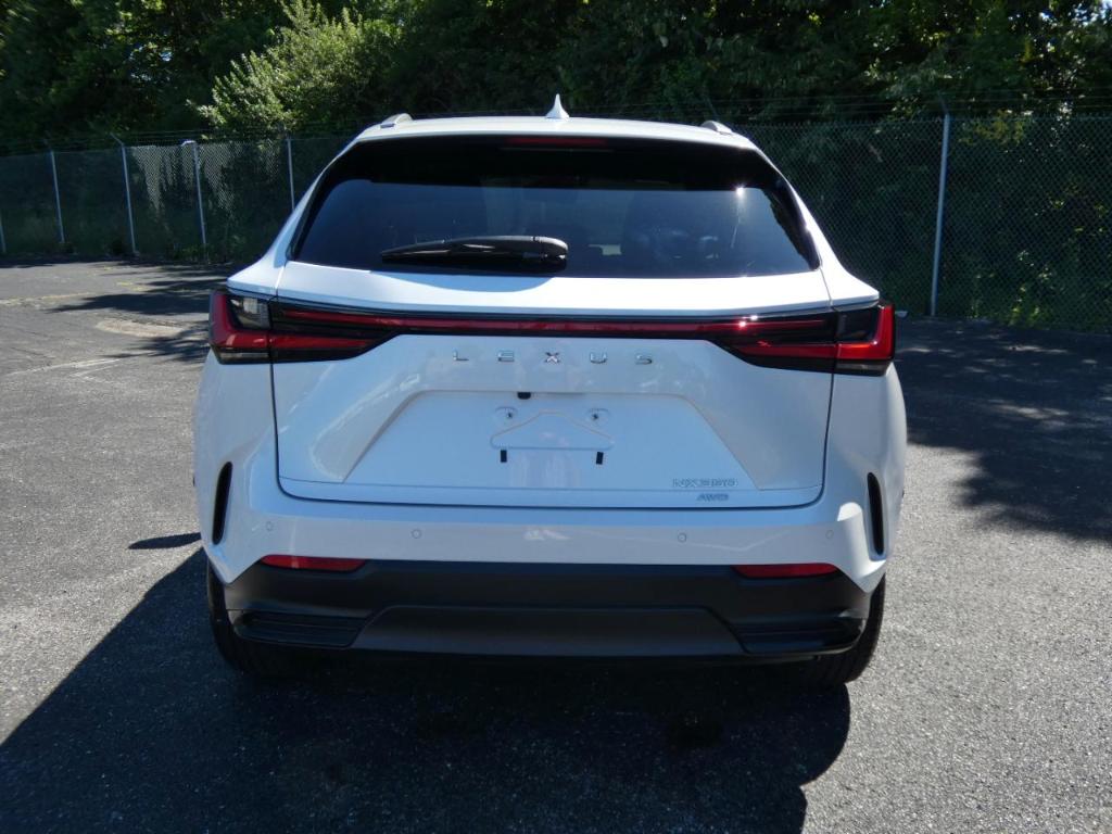 صورة 9 لـ 2024 Lexus NX 350 PREMIUM