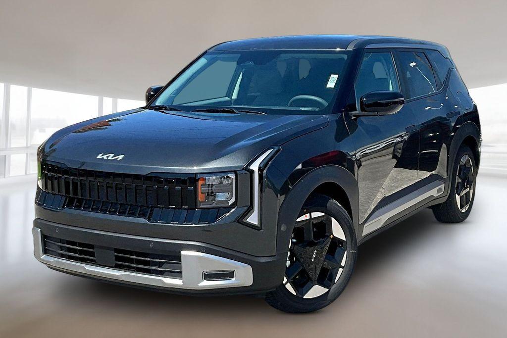 New 2027 Kia Seltos S
