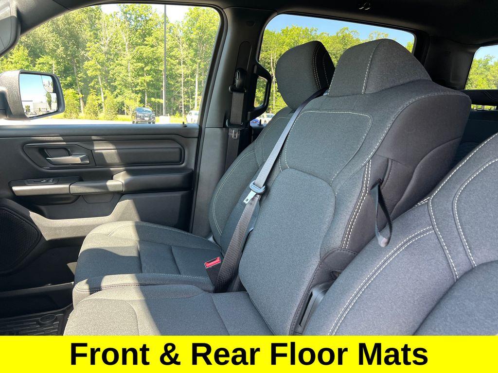 صورة مصغرة 24 لـ 2025 RAM 1500 TRADESMAN