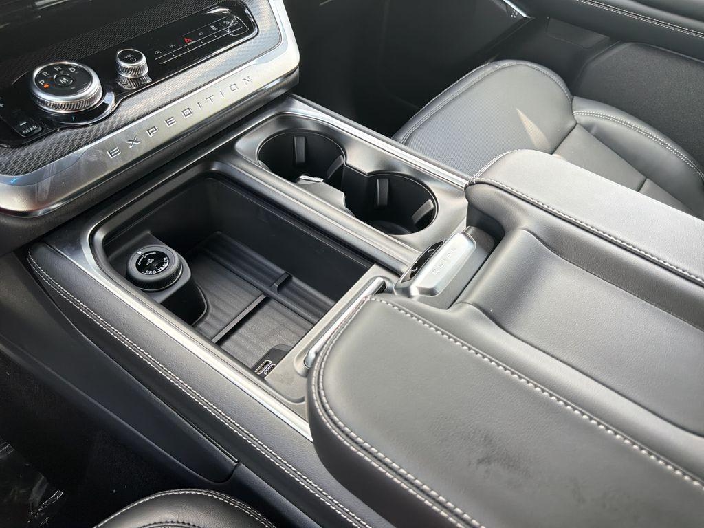 2026 FORD EXPEDITION PLATINUM — миниатюра 30