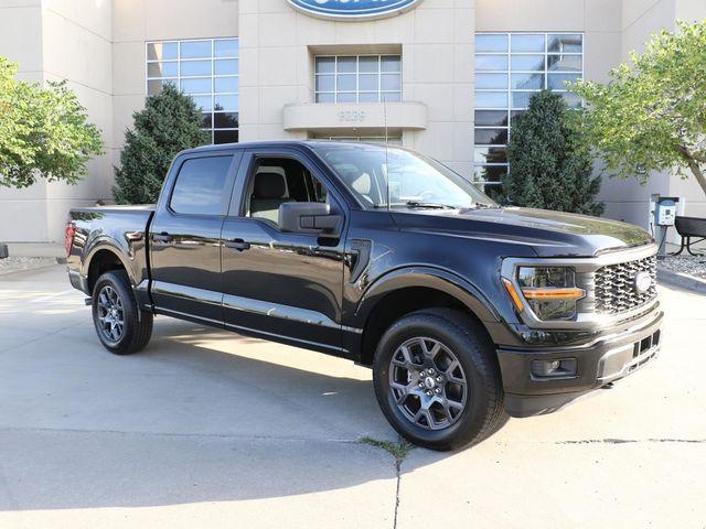 صورة 1 لـ 2026 FORD F-150 STX