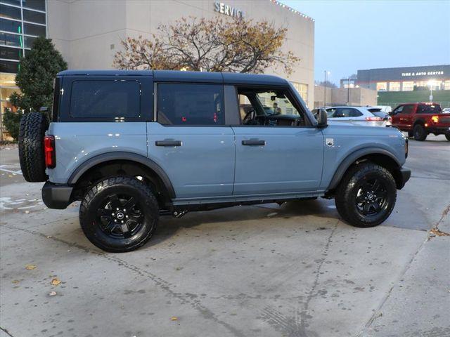 FORD BRONCO - 6