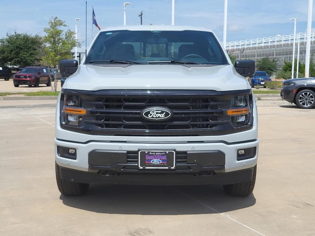 صورة 2 لـ 2026 FORD F-150 XLT