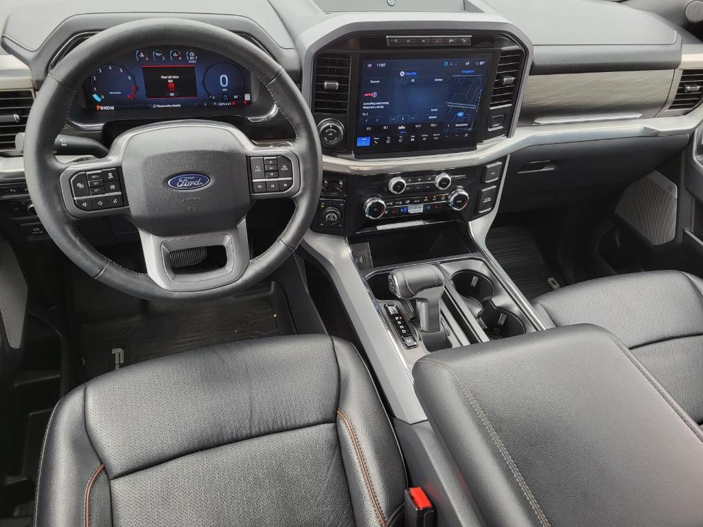 FORD F-150 LARIAT - 2