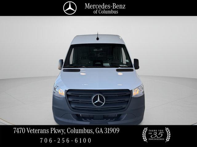 صورة 7 لـ 2025 Mercedes-BENZ OTHERS