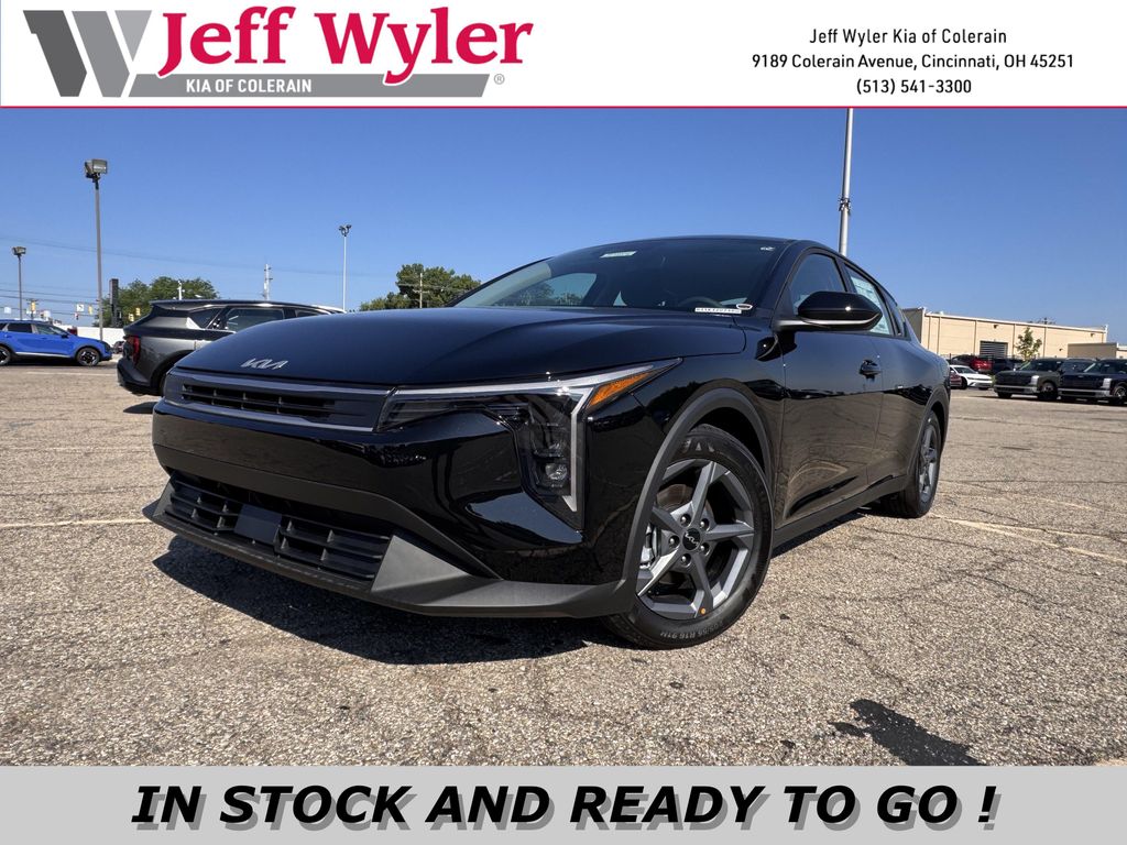 New 2026 Kia K4 LXS