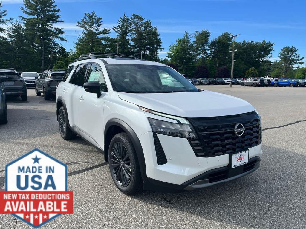 New 2026 Nissan Pathfinder SL