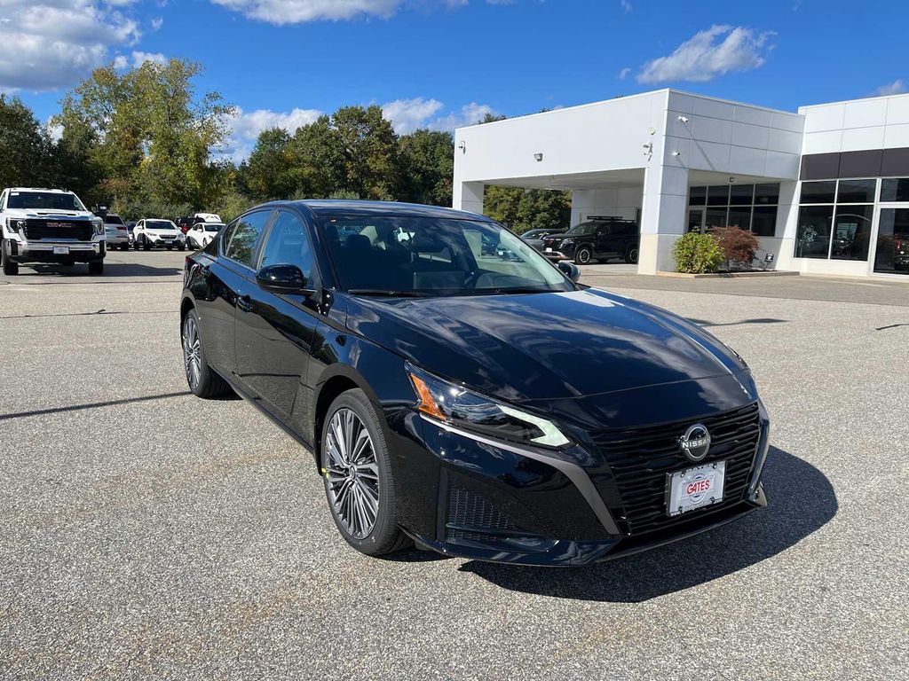 New 2026 Nissan Altima SV AWD