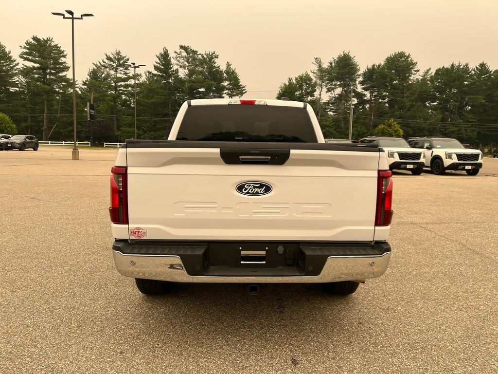 صورة 6 لـ 2024 FORD F-150 XLT